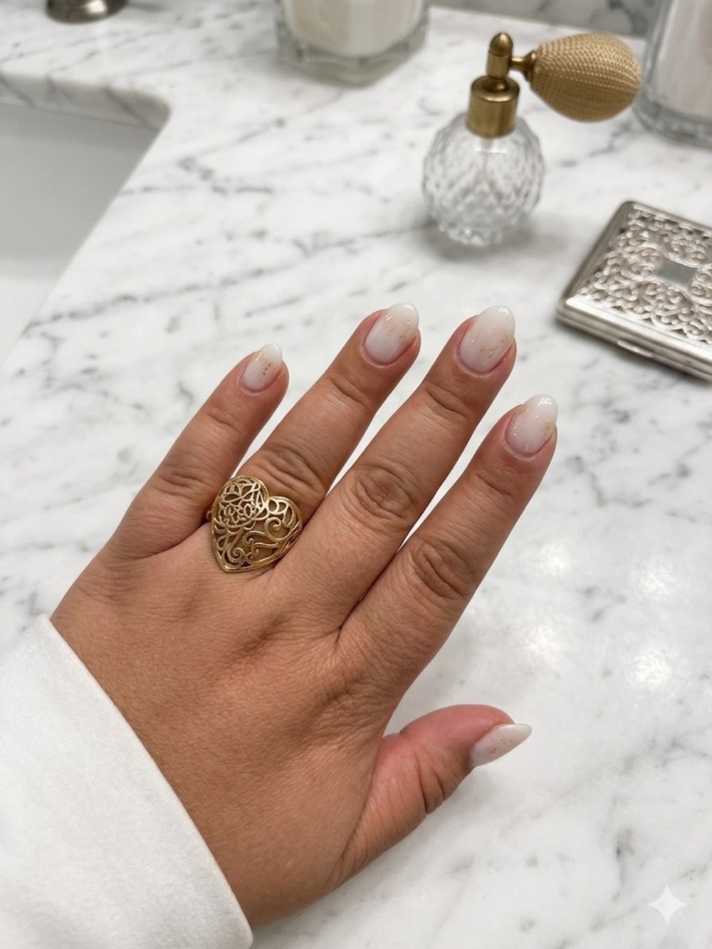 Gold Filigree Heart Ring - Elegant Statement Piece